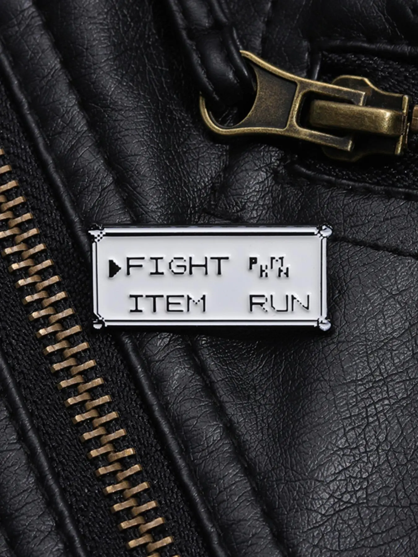 เข็มกลัดลายตัวอักษร, เข็มกลัดโ - Men Accessories All บทวิจารณ์และราคา
